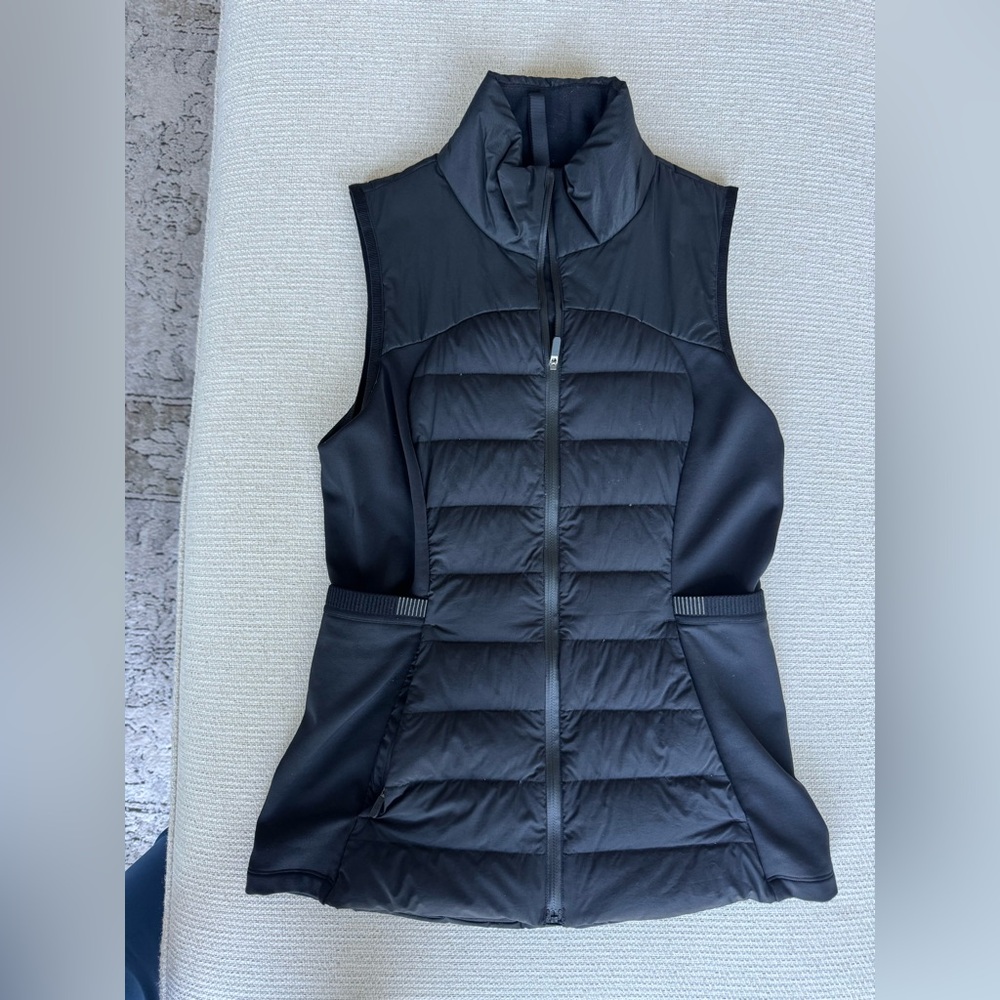 Lululemon Black Puffer Vest